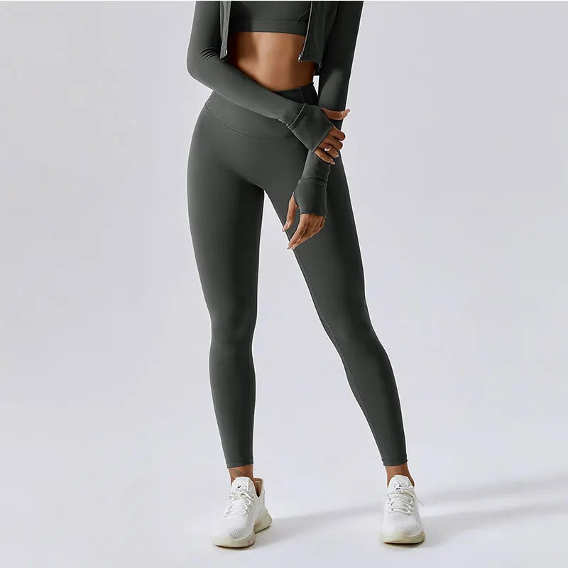 Không có quần legging chữ T